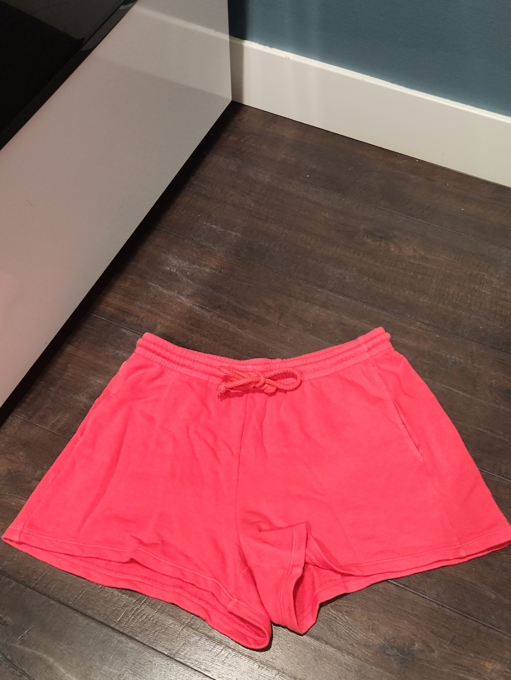 Universal Thread Neon Coral Pink Athletic Lounge Shorts